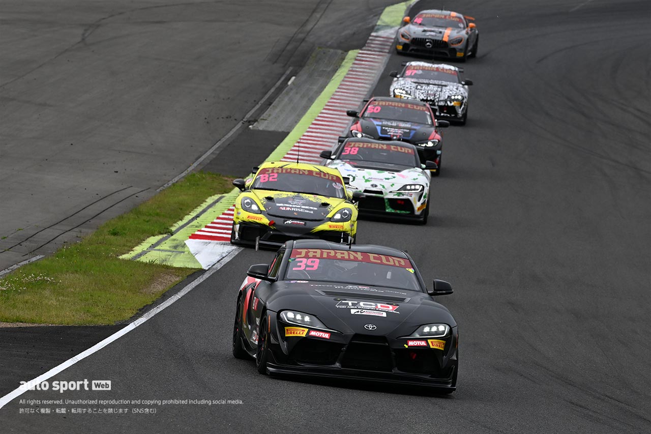 SROジャパンカップ第1ラウンドSUGOは武井真司／笹原右京組コルベットが連勝を飾る