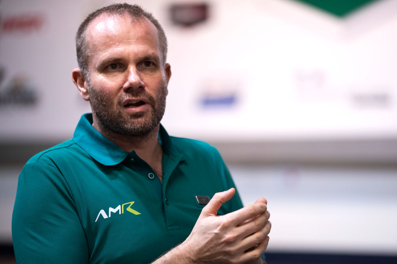 アストンマーティン、2025年WECハイパーカー参戦を確認。2台のヴァルキリーAMR-LMHが登場へ