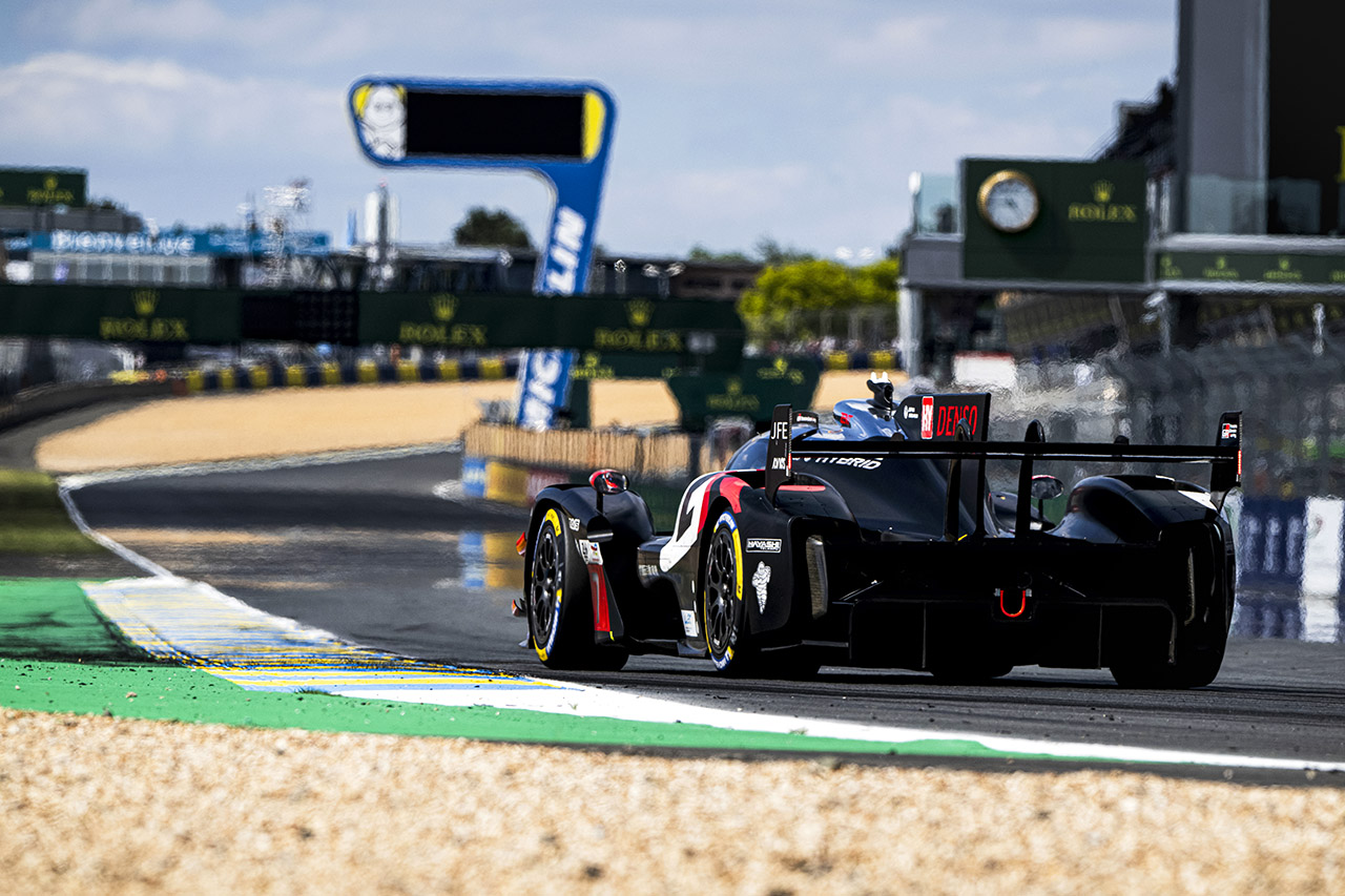 トヨタGR010ハイブリッド