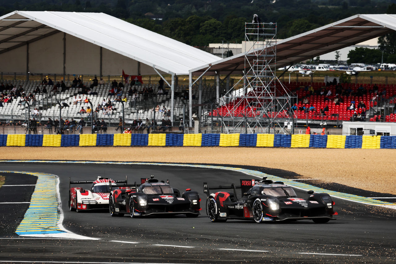 「終盤のアクシデントがなければ勝てたと思う」トヨタ、ル・マン24時間レースで悔しい2位表彰台。優勝まであと一歩届かず