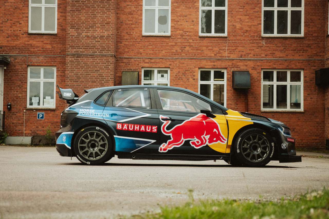WorldRX“6冠”の絶対王者が電動での王座防衛を捨て、持続可能燃料採用の“内燃機関”搭載モデルに回帰