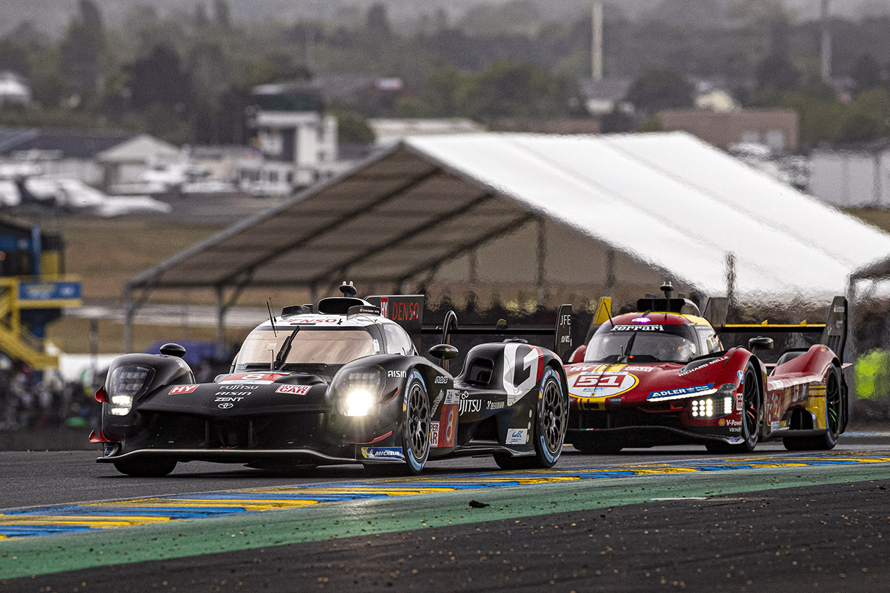 8号車トヨタGR010ハイブリッド（トヨタ・ガズー・レーシング）