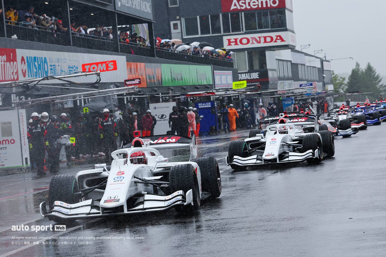 牧野任祐（DOCOMO TEAM DANDELION RACING）