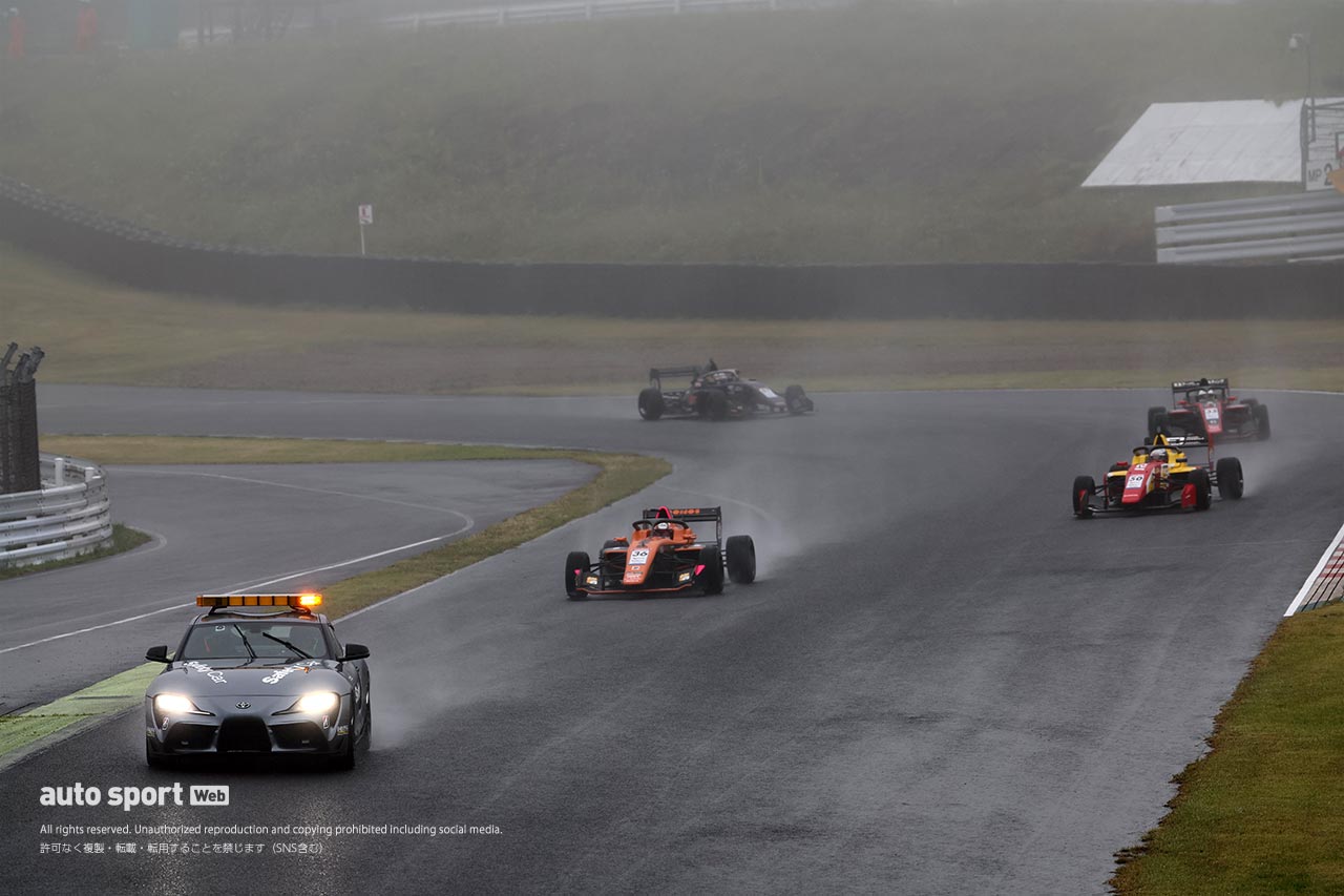 全日本スーパーフォーミュラ・ライツ選手権第9戦は野中誠太が今季3勝目を飾る