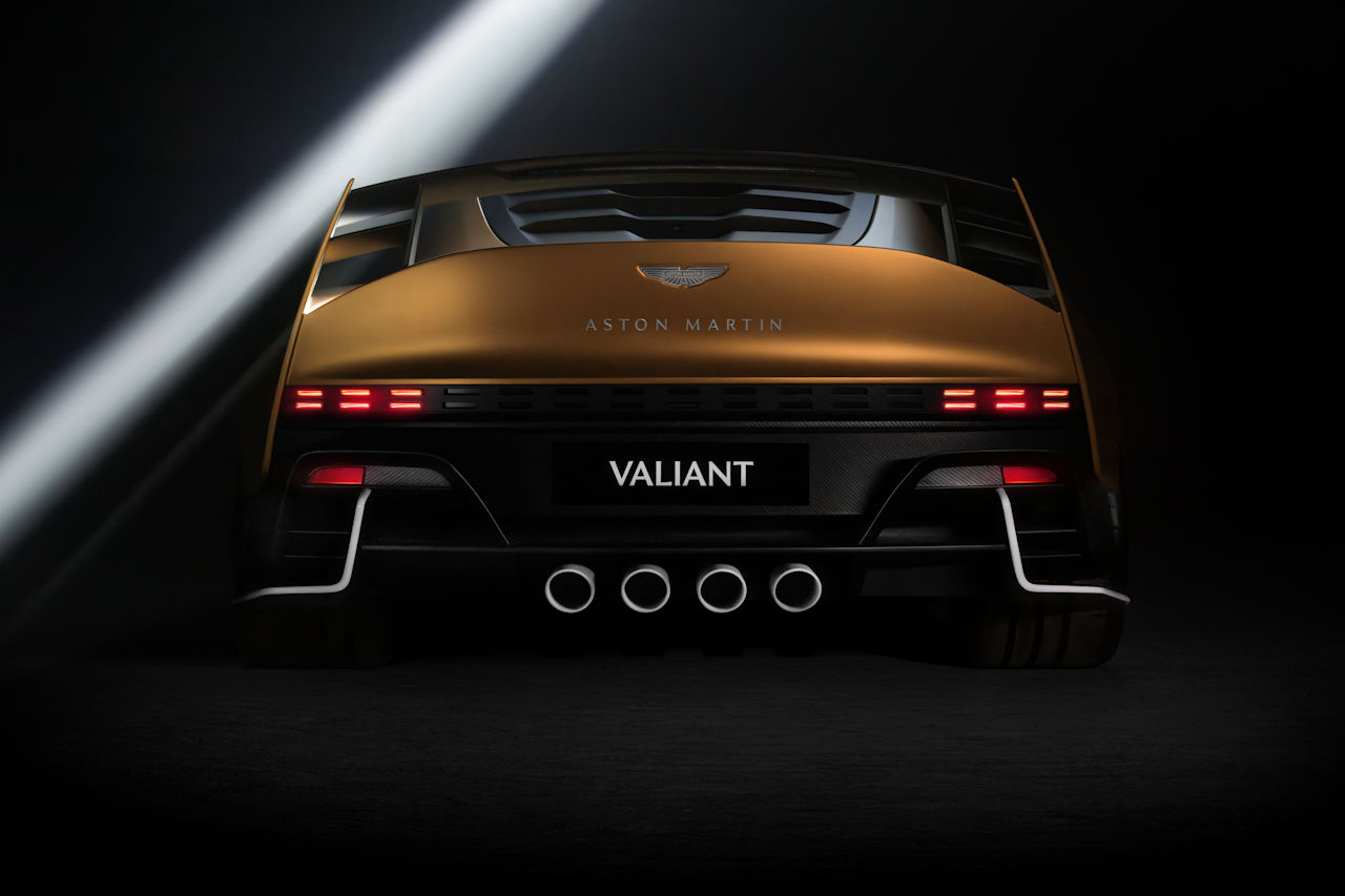 アストンマーティン『Valiant』