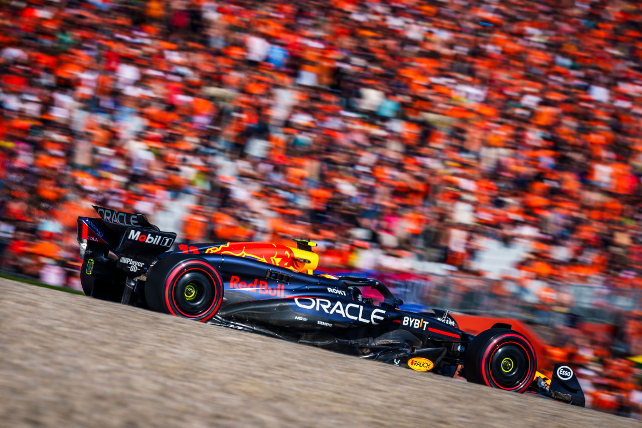 チームの“ホーム”で好発進のフェルスタッペンがスプリント予選1番手「残りの週末が楽しみ」／F1オーストリアGP