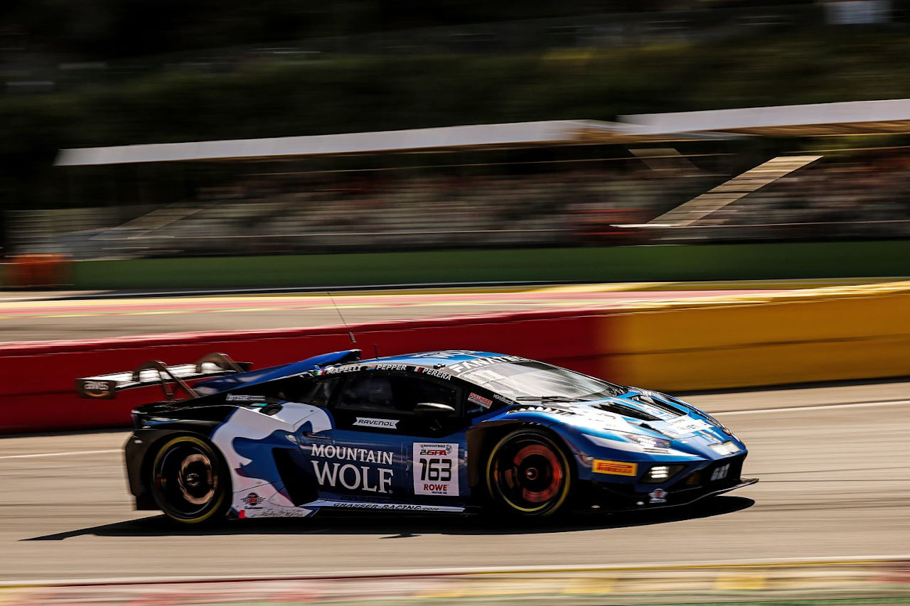 100周年大会のポールポジションはGRTランボルギーニ。0.036秒差でメルセデスAMGを退ける／2024スパ24時間