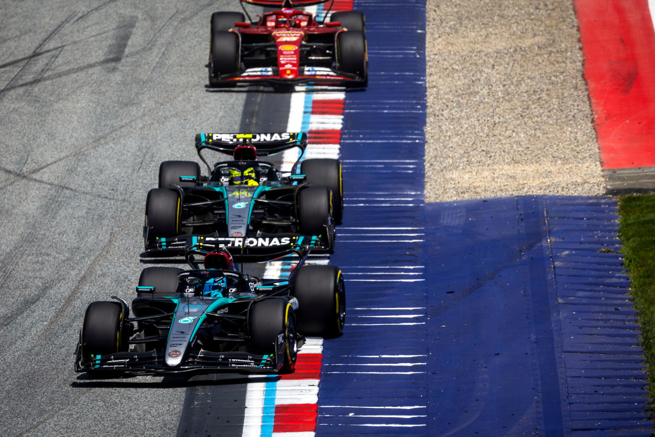 『勝てるぞ！』思わず叫んだ無線を恥じるメルセデスF1代表「感情的になり本当に愚かなことをした」／オーストリアGP