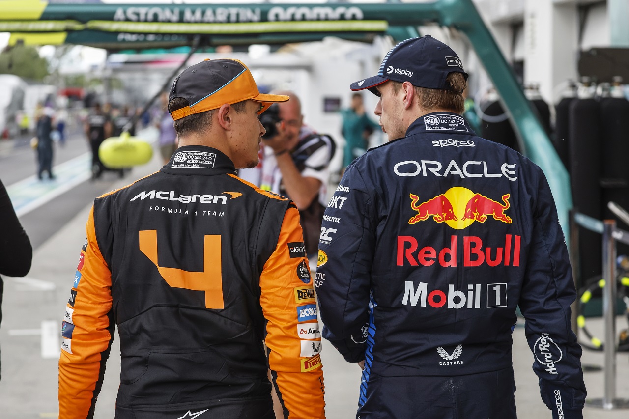 ランド・ノリス（マクラーレン）とマックス・フェルスタッペン（レッドブル）
