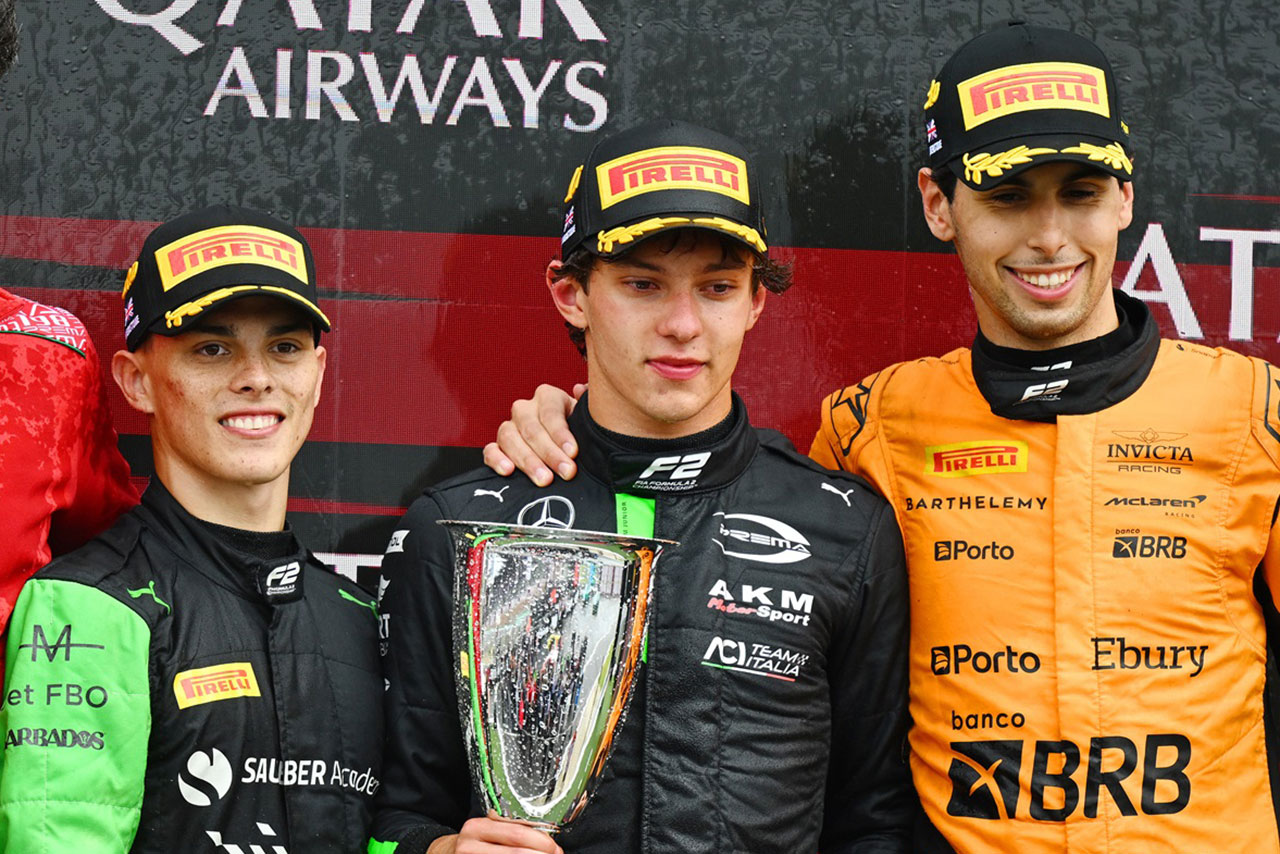 2024 FIA F2第8戦シルバーストン　スプリントレースの暫定表彰式