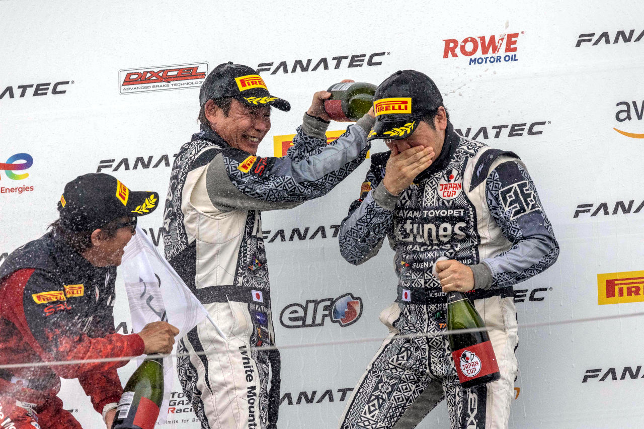 K-Tunesが鈴鹿で連続ワン・ツー。末長／新田組はレース1で今季初優勝【ジャパンカップ】