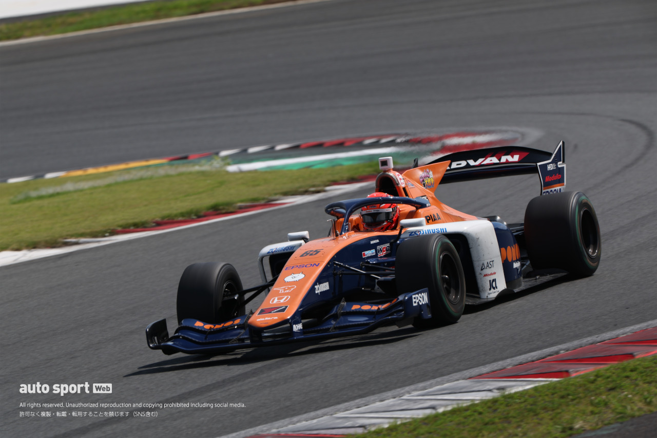 最終セッション4はトップの坪井翔にNAKAJIMA RACINGの2台が続く。最多周回は岩佐歩夢／SF富士公式テスト