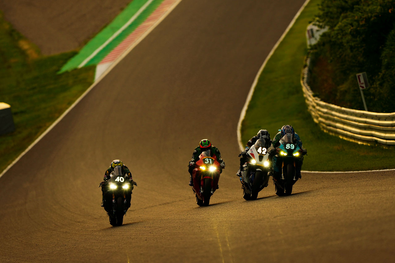 鈴鹿8耐：2024FIM世界耐久選手権“コカ・コーラ”鈴鹿8時間耐久ロードレース TV放送＆タイムスケジュール