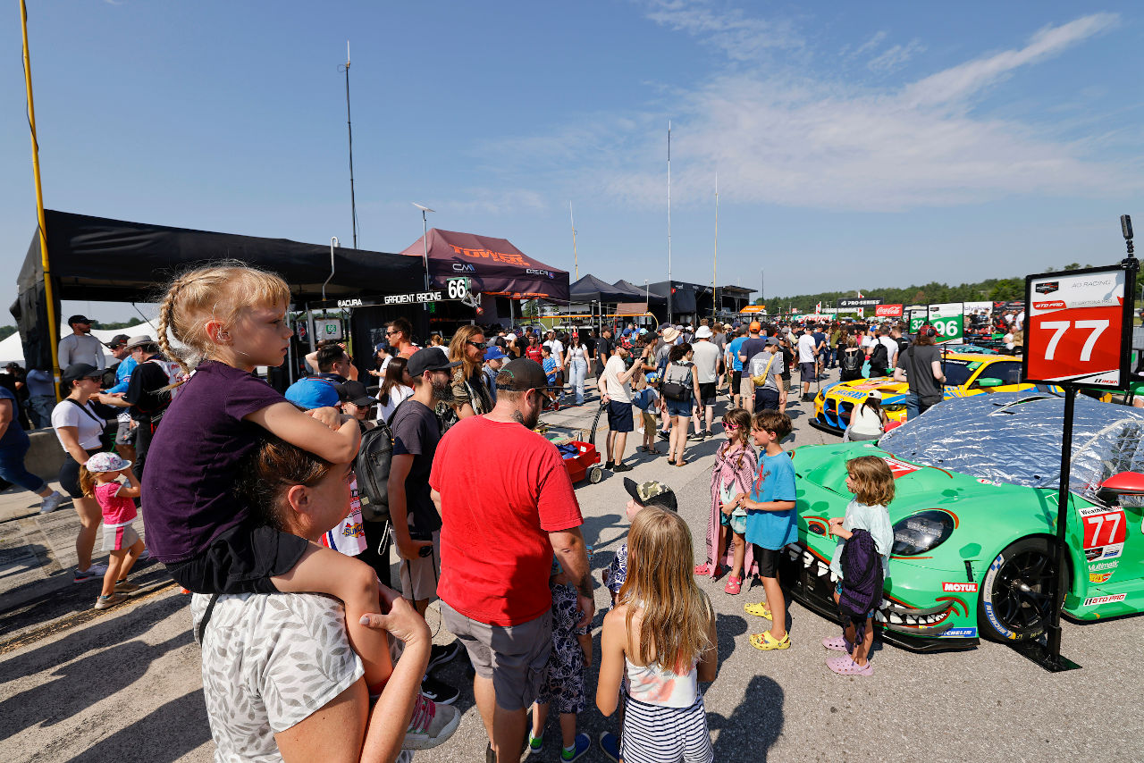 ピンク色の“恐竜ポルシェ”ロキシー復活。夏休みに入る兄レキシーに代わり、1年ぶりにIMSA出場へ