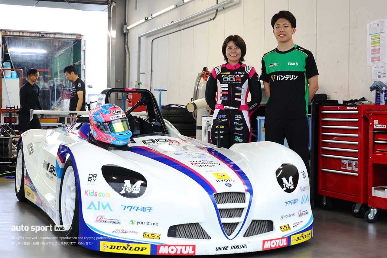 スーパーフォーミュラ第4戦富士スピードウェイ搬入日　坪井翔＆斎藤愛未