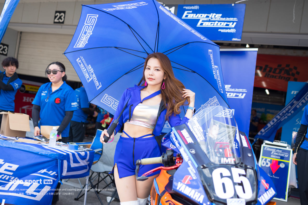 【ギャラリー】鈴鹿8耐のピットウォークを彩るレースクイーン／レースアンバサダー
