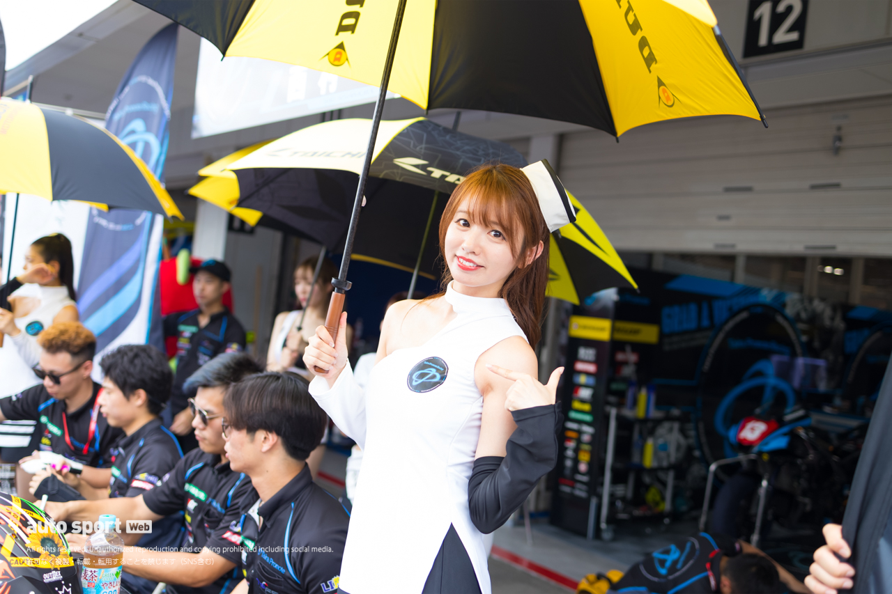 【ギャラリー】鈴鹿8耐のピットウォークを彩るレースクイーン／レースアンバサダー