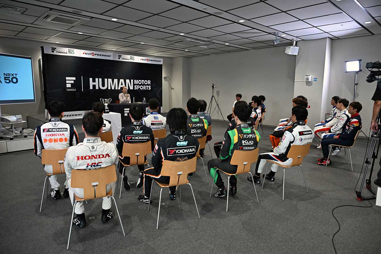 2024年スーパーフォーミュラ第4戦富士スピードウェイ搬入日