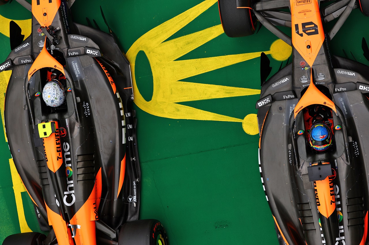 2024年F1第13戦ハンガリーGP　ランド・ノリスとオスカー・ピアストリ（マクラーレン）
