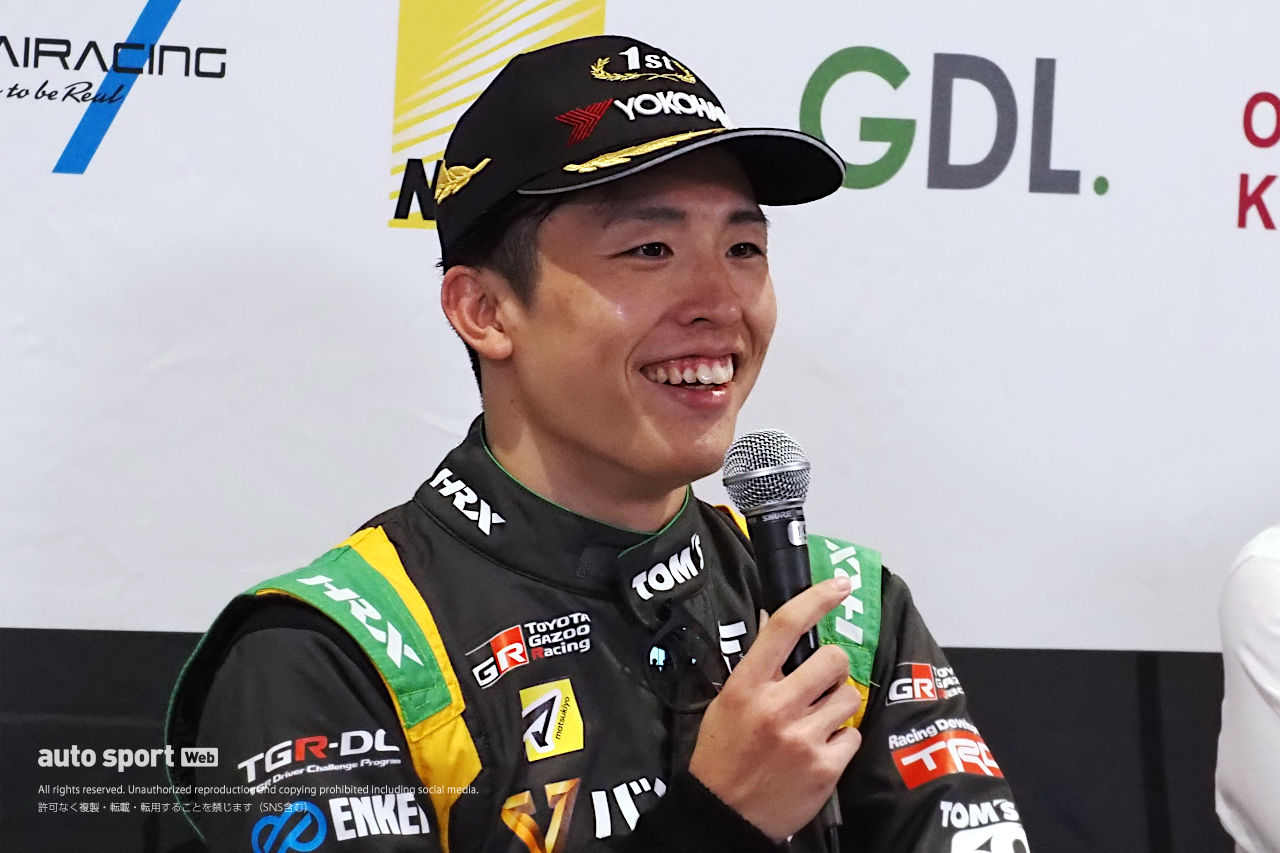 妻の2連勝で「めちゃくちゃプレッシャーを掛けられた」 坪井翔が目覚め「TEAM MUGENとして火がついている」【スーパーフォーミュラ第4戦富士決勝トップ3会見】