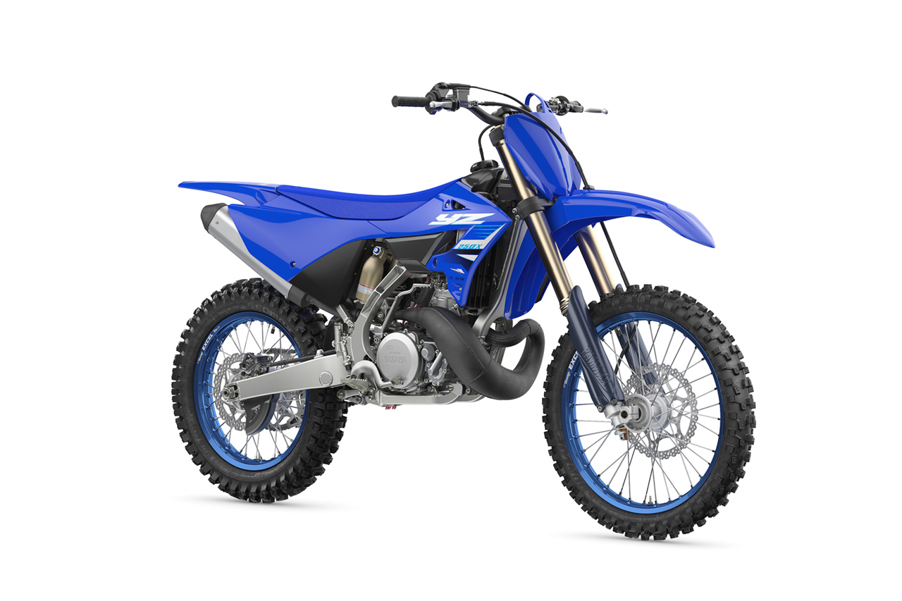 ヤマハ、クロスカントリー競技用『YZシリーズ』4機種の2025年モデルを10月25日から発売。予約受付実施中