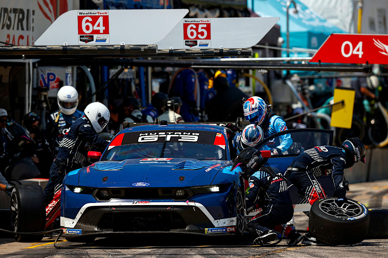 マスタングとともにNASCARで“ビッグドッグ”と戦ったジョーイ・ハンド。フォードと歩む名手の誇りと情熱