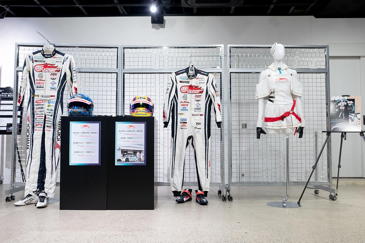 アキバCOギャラリーで『グッドスマイルレーシング 2024シーズン展』開催中。8月25日まで