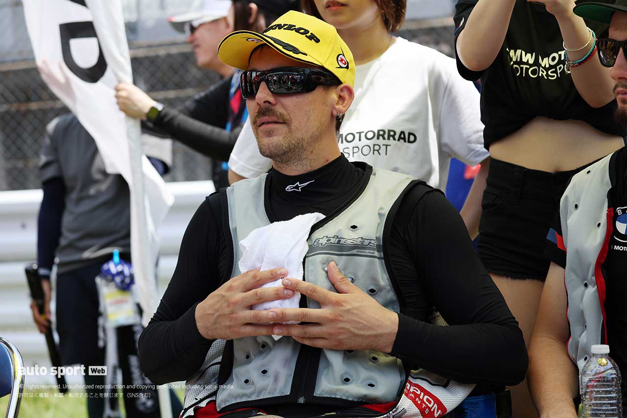 【ブログ】『暑さ×熱さ』を乗り切る秘訣、ライダーからオフィシャルまで。ちょびっとナツノキオク／カメラマンから見た鈴鹿8耐2024