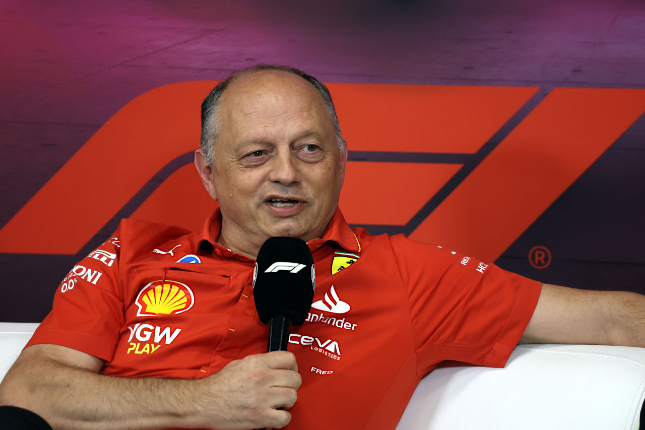 ウイリアムズ移籍が決定したサインツの仕事をフェラーリF1代表が称賛「彼は非常にプロフェッショナル」
