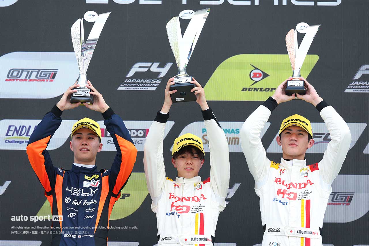 森山冬星（HELM MOTORSPORTS F4）／洞地遼大／野村勇斗（HFDP with B-Max Racing）