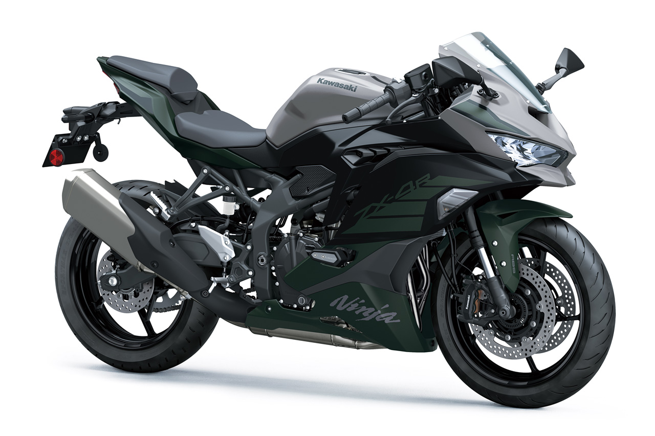 カワサキ、『Ninja ZX-4R SE／ZX-4RR KRT EDITION』のカラーとグラフィックを変更した最新モデルを9月1日から発売