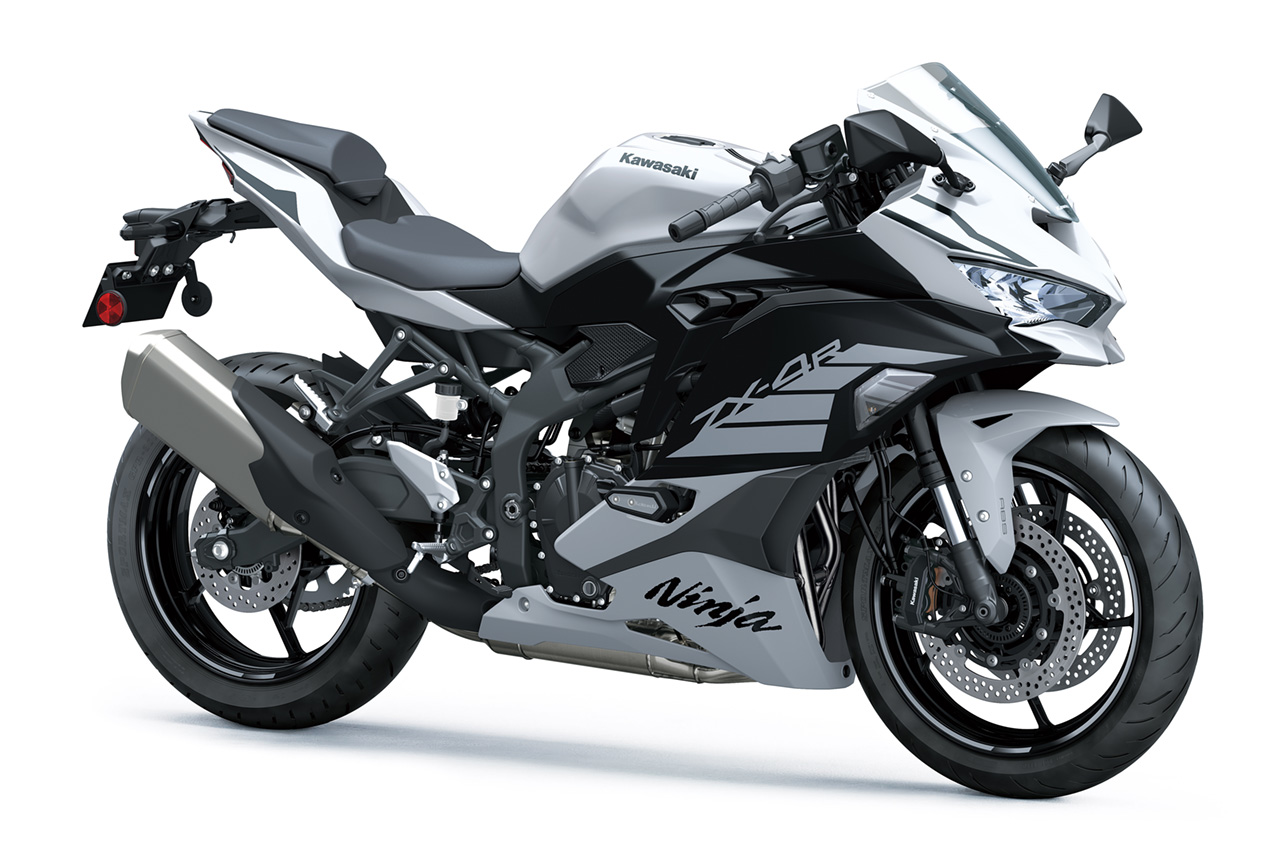 カワサキ、『Ninja ZX-4R SE／ZX-4RR KRT EDITION』のカラーとグラフィックを変更した最新モデルを9月1日から発売