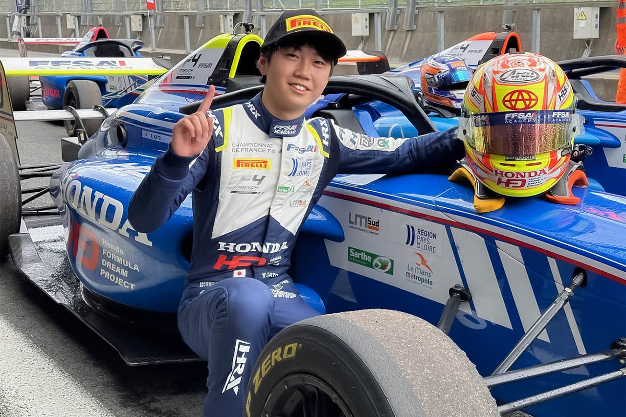 佐藤琢磨、加藤大翔参戦のフランスF4を視察。若手育成の想い語る「他のF1ジュニアチームと同じ土俵で」