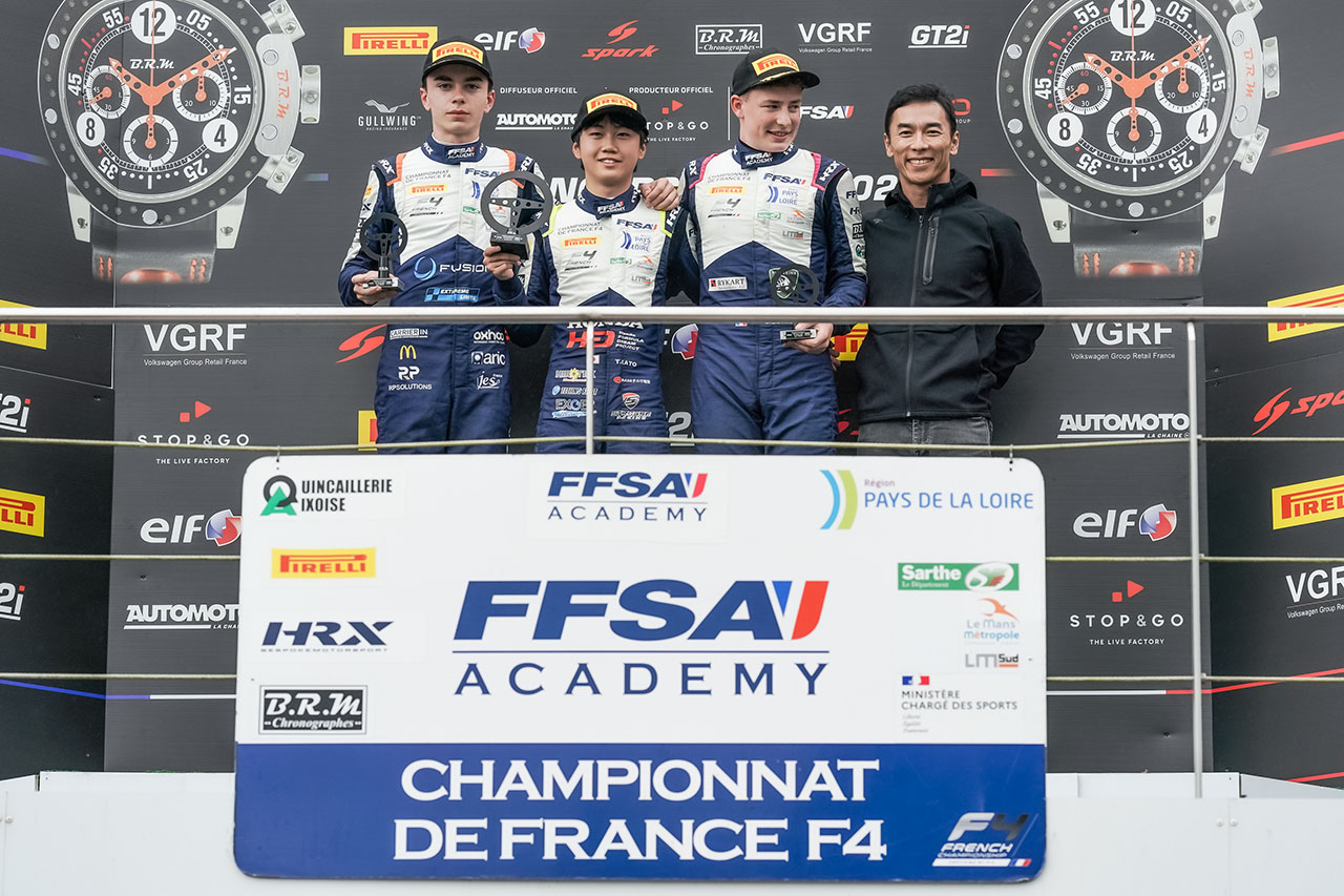 佐藤琢磨、加藤大翔参戦のフランスF4を視察。若手育成の想い語る「他のF1ジュニアチームと同じ土俵で」