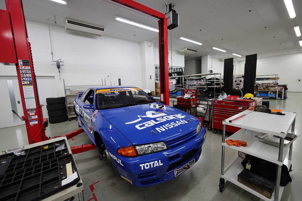 【夏のスーパーGT特集／中編】NMC／NISMOファクトリー潜入。秘密多き『シミュレーター』と心臓部の『整備場』