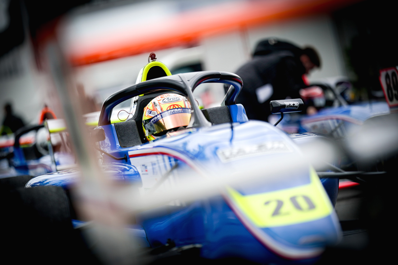 「絶対に首席」固い決意でF1目指すドライバー【ネクスト・スター Vol.2／加藤大翔 前編】