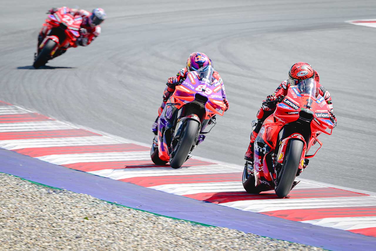 バニャイアが今季7勝目。M.マルケスはスタートで13番手に後退するも4位でゴールを果たす／第11戦オーストリアGP