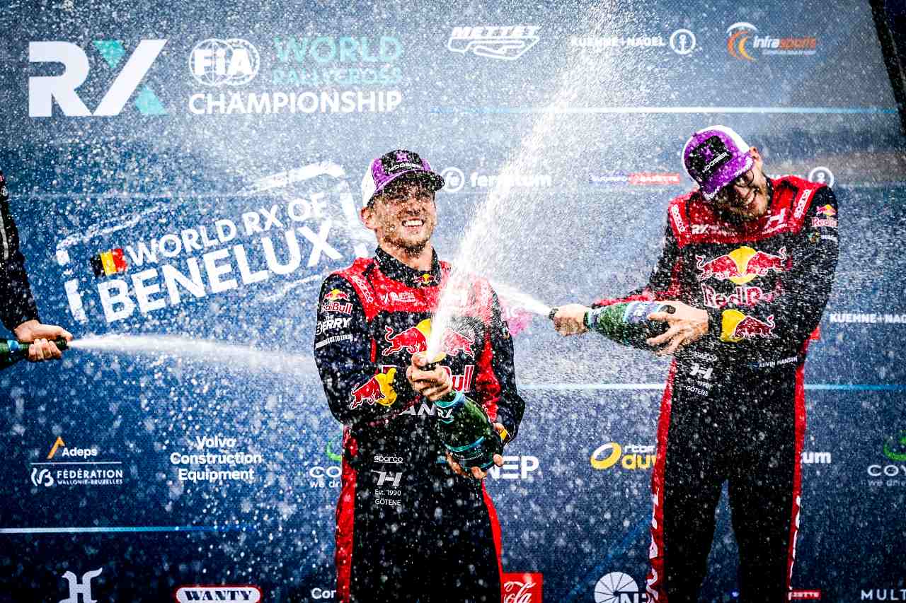 兄弟タッグで絶対王者を止めた。兄ティミー・ハンセンが待望の今季初勝利／WorldRX第3戦