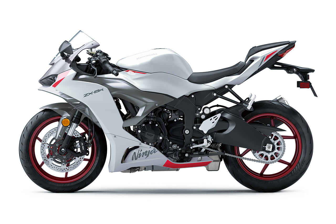 カワサキ、スーパースポーツ『Ninja ZX-6R』に新色を投入。2024年9月15日から発売