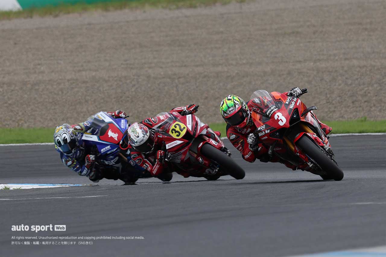 2024全日本ロード第5戦もてぎ2&4 JSB1000 決勝 トップ争い