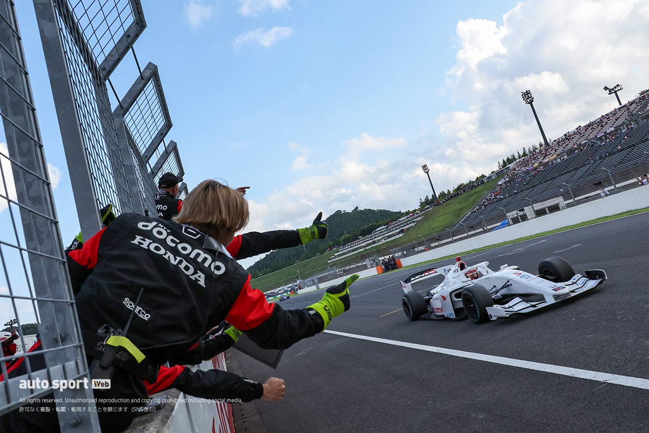 牧野任祐（DOCOMO TEAM DANDELION RACING）