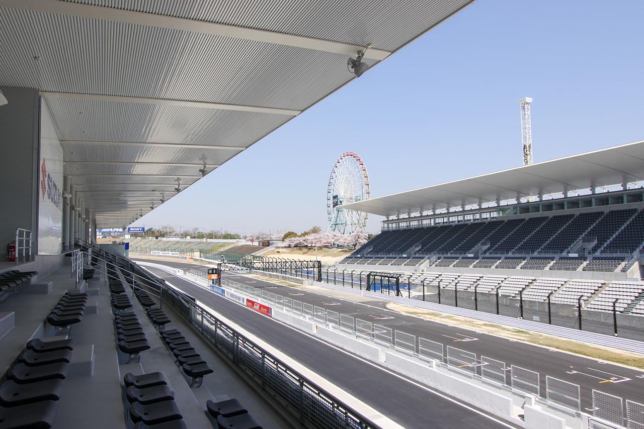 鈴鹿サーキットが2025年に向け3階ホスピタリティテラスの一部を改修し居室化へ。9月末から工事