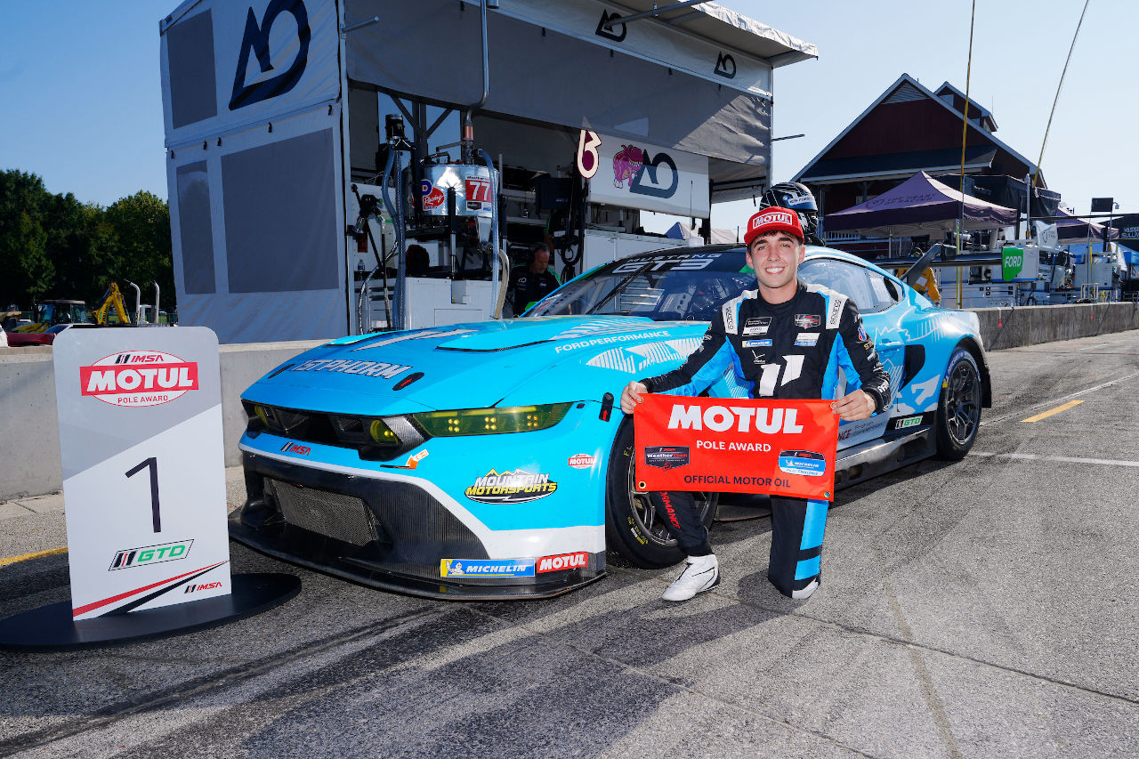 今季デビューのマスタングGT3がIMSA第9戦バージニアで2位獲得。初表彰台に「ひとつのマイルストーン」とティンクネル