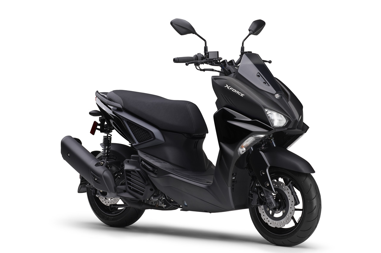 ヤマハ、『X FORCE ABS』のマイナーチェンジを発表。ローダウンシートパッケージも新たに用意