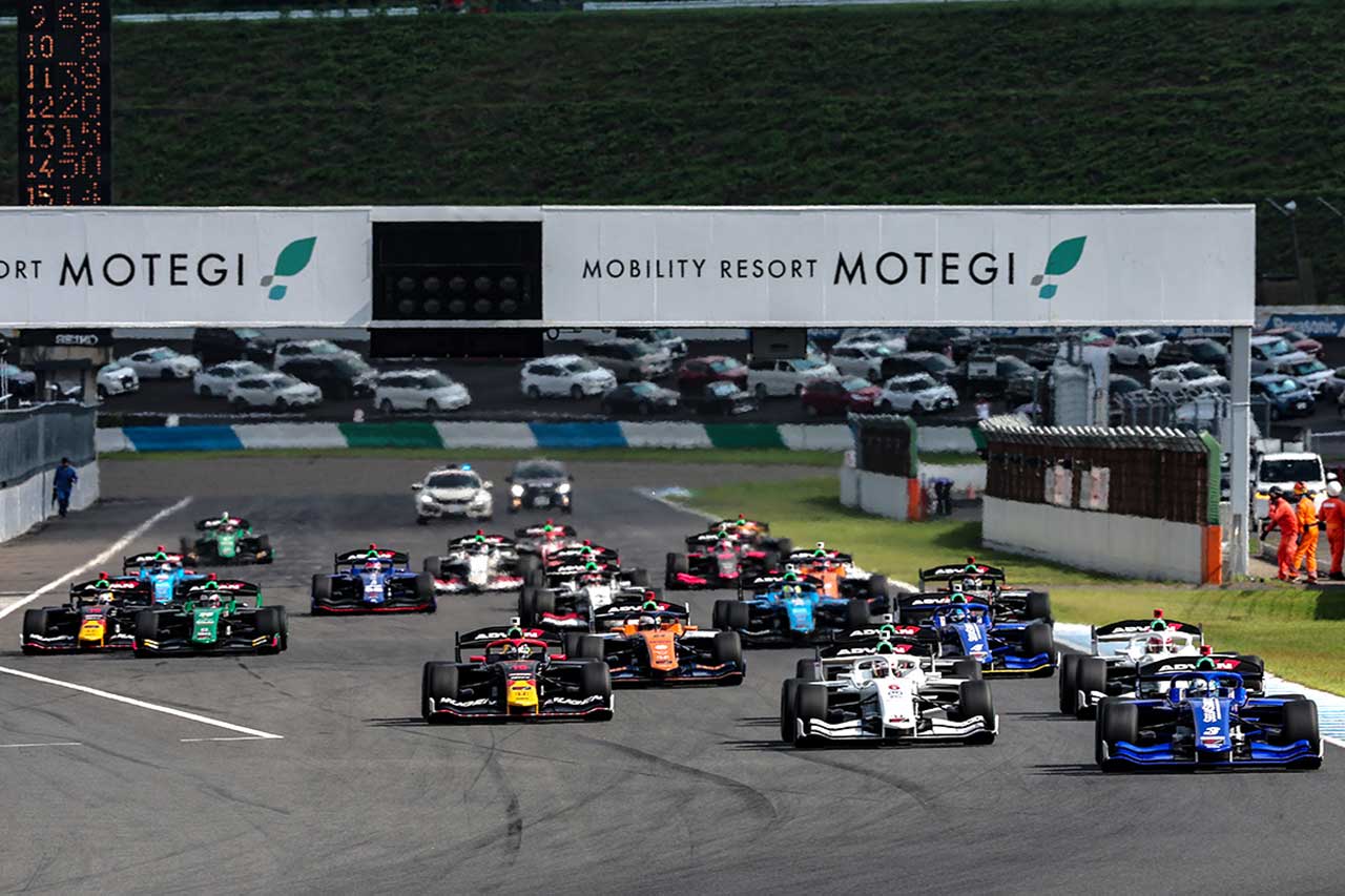 2024スーパーフォーミュラ第5戦もてぎ　決勝スタート