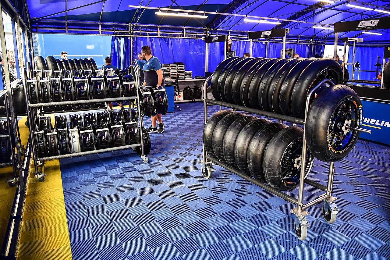MotoGP：ミシュランタイヤサービスのブース
