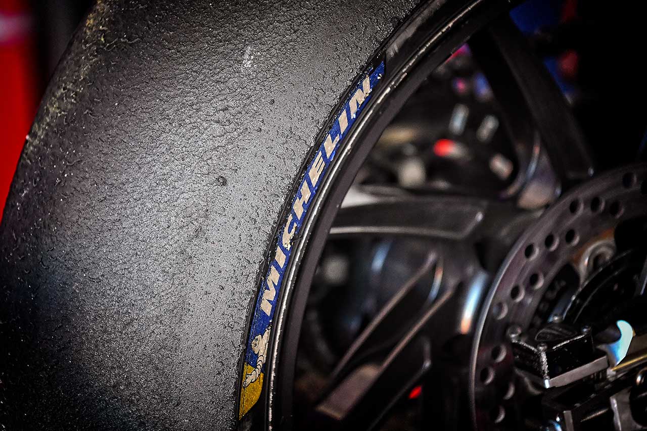 走行後のミシュランのMotoGPタイヤ