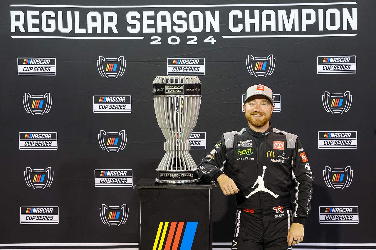 73戦連続無勝利記録に終止符。チェイス・ブリスコがカイル・ブッシュの野望を粉砕／NASCAR第26戦