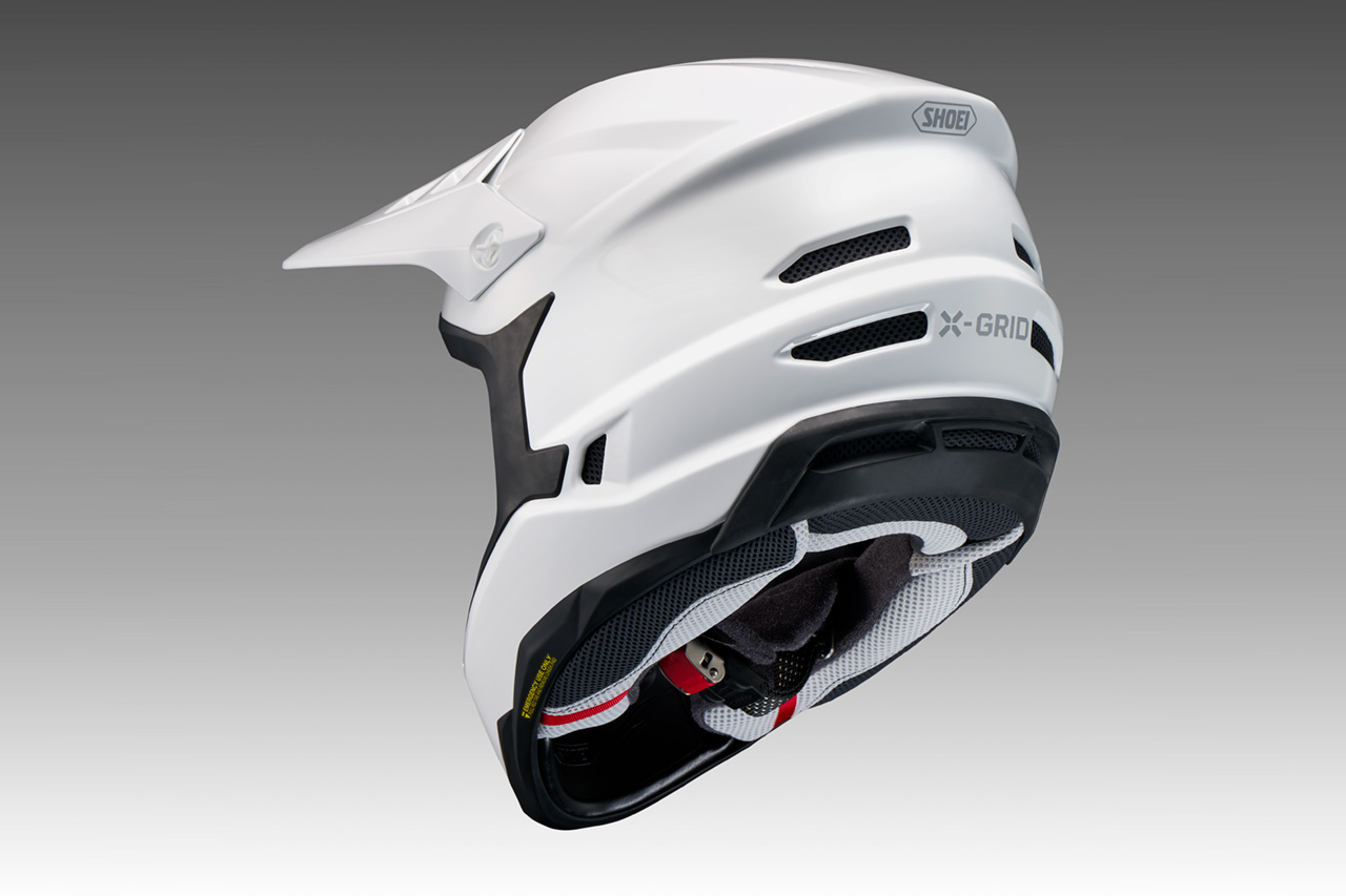 ショウエイ、オートバイから自転車競技へ挑戦。BMX競技用の『X-GRID』シリーズを発表