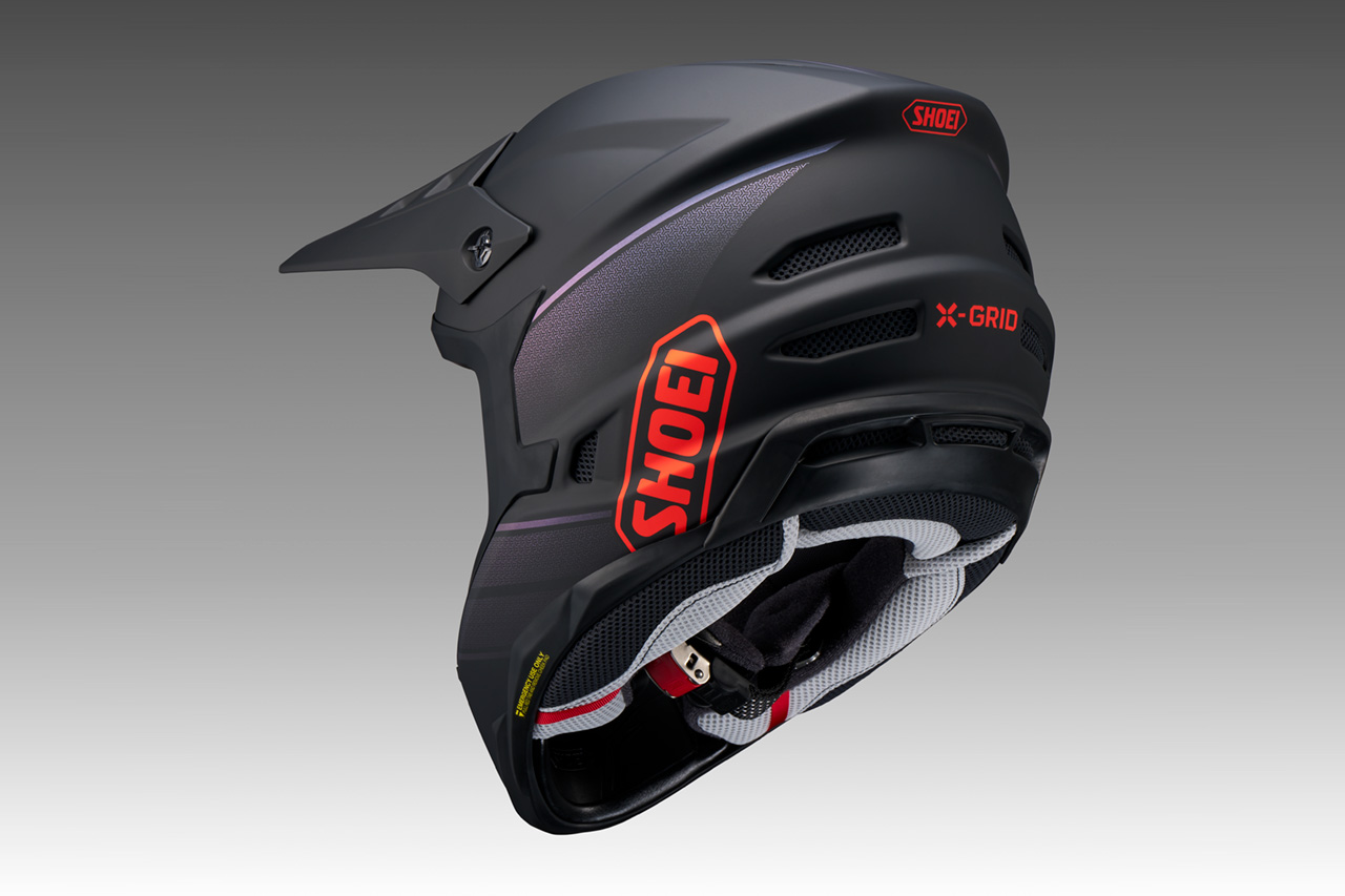 ショウエイ、オートバイから自転車競技へ挑戦。BMX競技用の『X-GRID』シリーズを発表